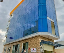 NHÔM MẶT DỰNG CAO ỐC VĂN PHÒNG Ở QUẬN 9